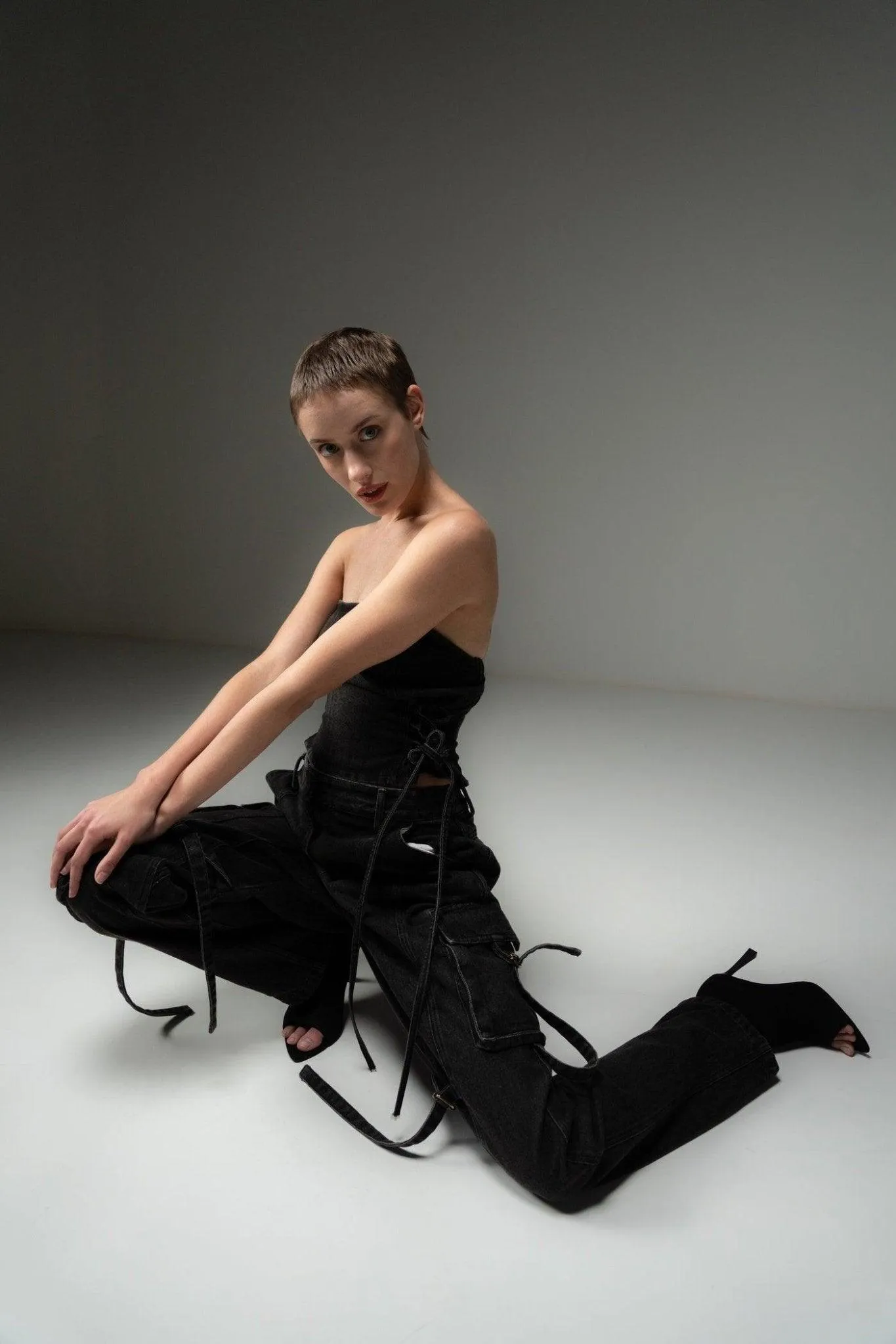 BLACK DENIM CARGO PANT