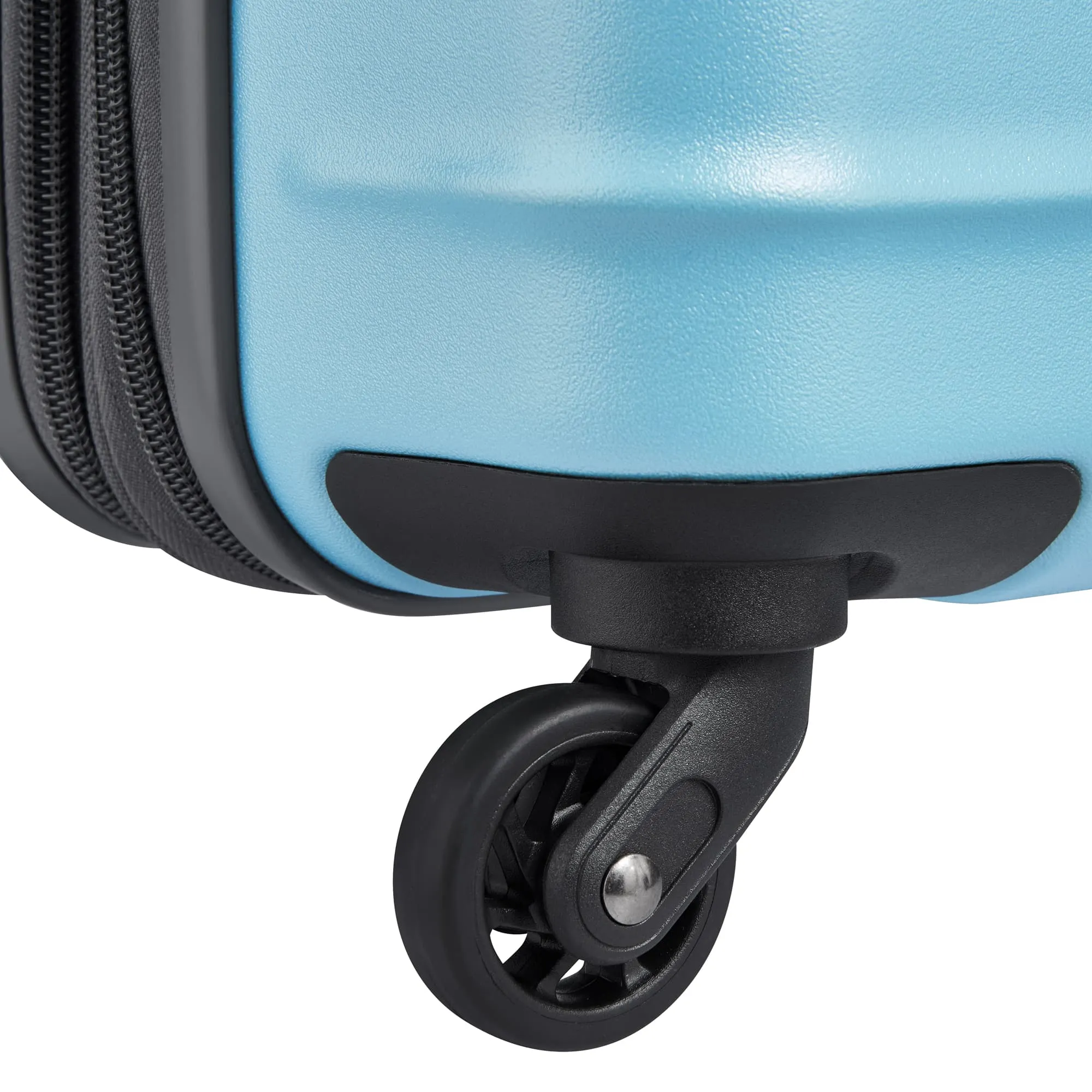 CLAUDIA - Carry-On Plus Expandable Spinner