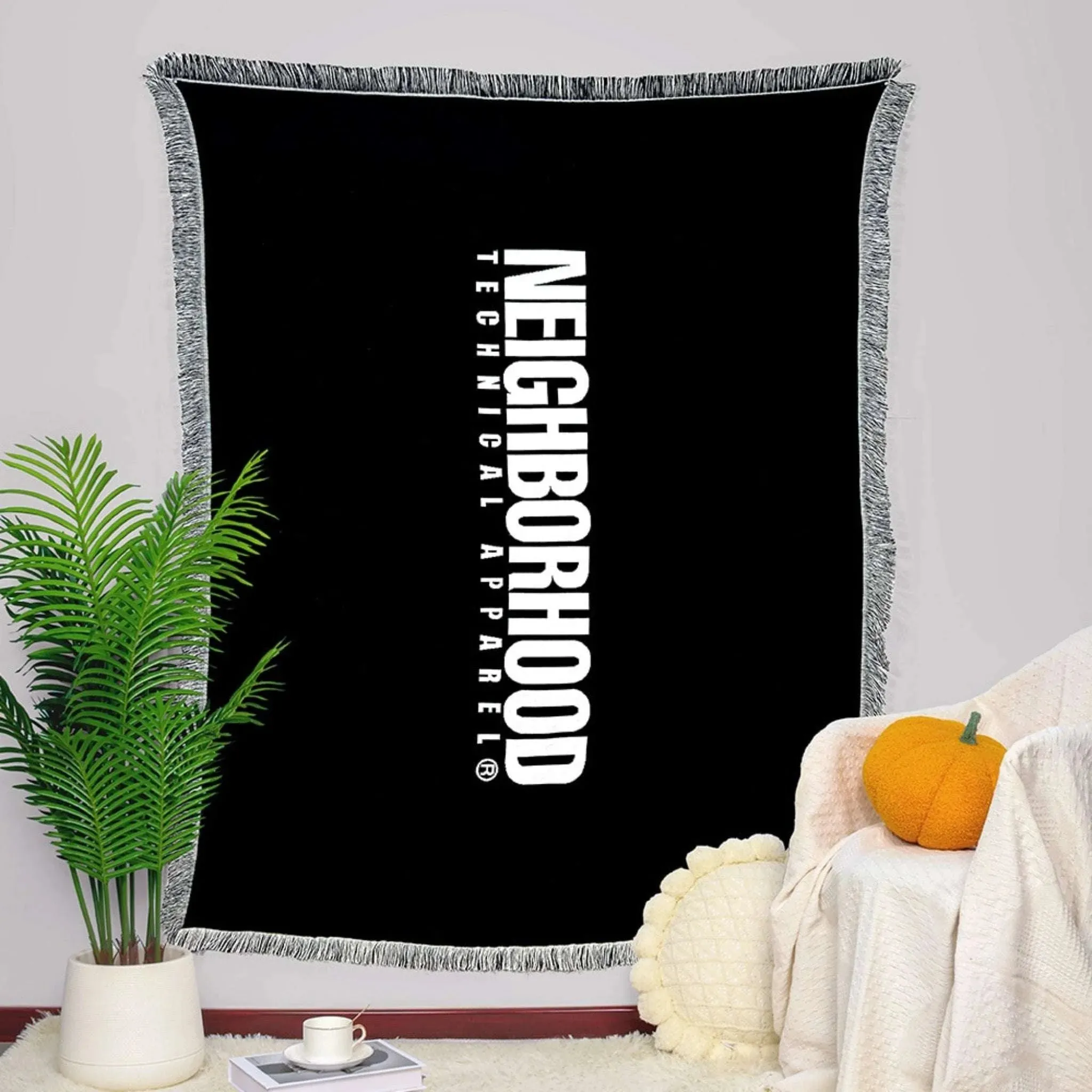 Green Tassel Knitted Picnic Mat - Vintage Letter Blanket for Outdoor Adventures