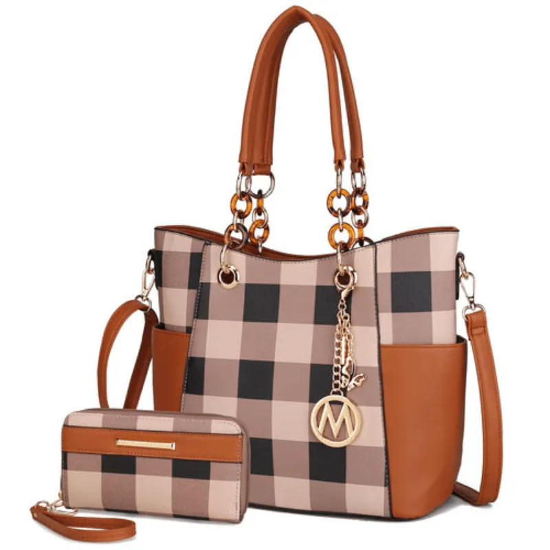 Paloma Shoulder Bag with Matching Wallet