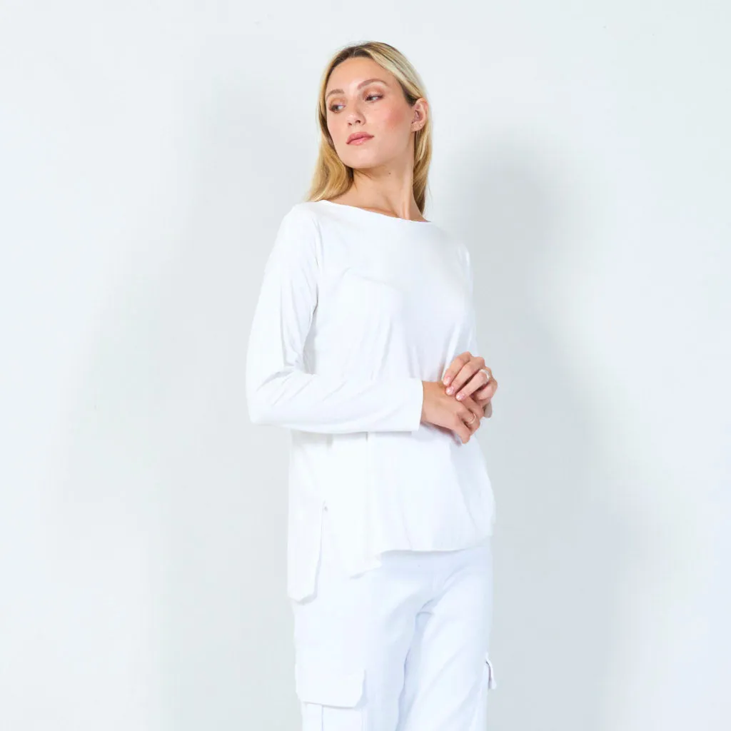 Versatile relaxed-fit long sleeve top wholesale