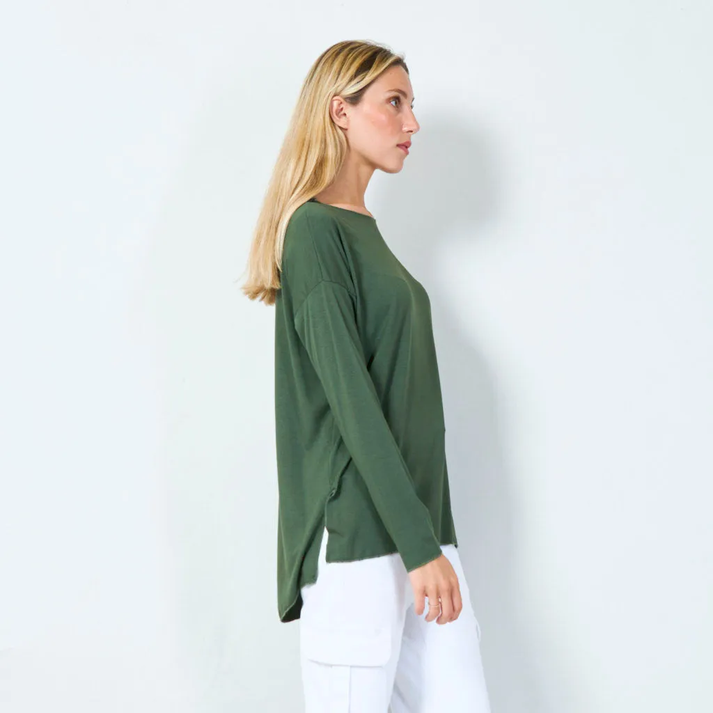 Versatile relaxed-fit long sleeve top wholesale