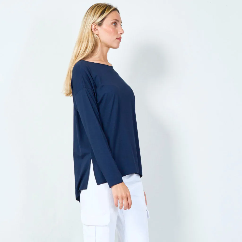 Versatile relaxed-fit long sleeve top wholesale