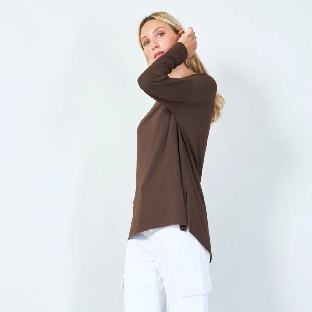 Versatile relaxed-fit long sleeve top wholesale