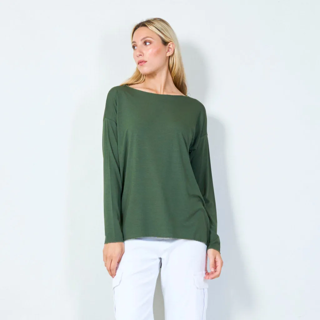 Versatile relaxed-fit long sleeve top wholesale