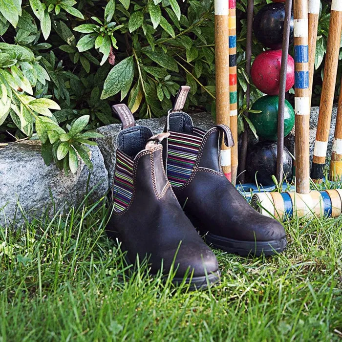 Women's Blundstone 1409 Chelsea Boot in Brown